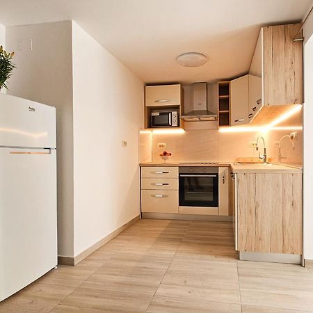 Apartman Petra Vrh (Krk) Exterior foto