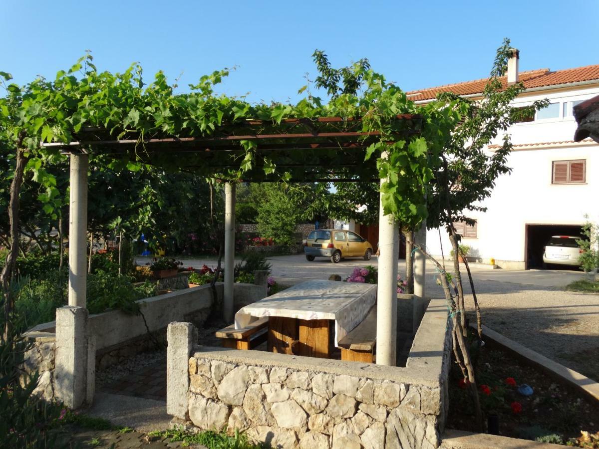 Apartman Petra Vrh (Krk) Exterior foto