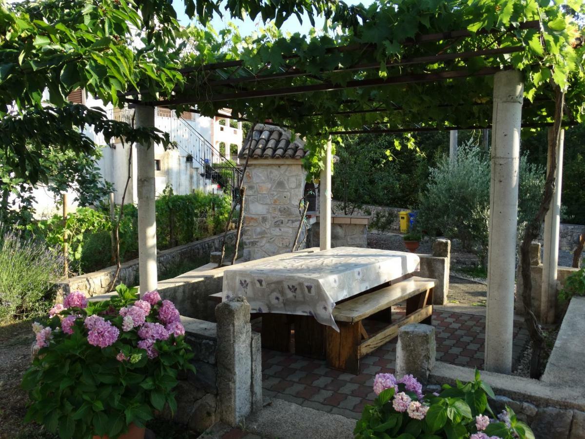 Apartman Petra Vrh (Krk) Exterior foto